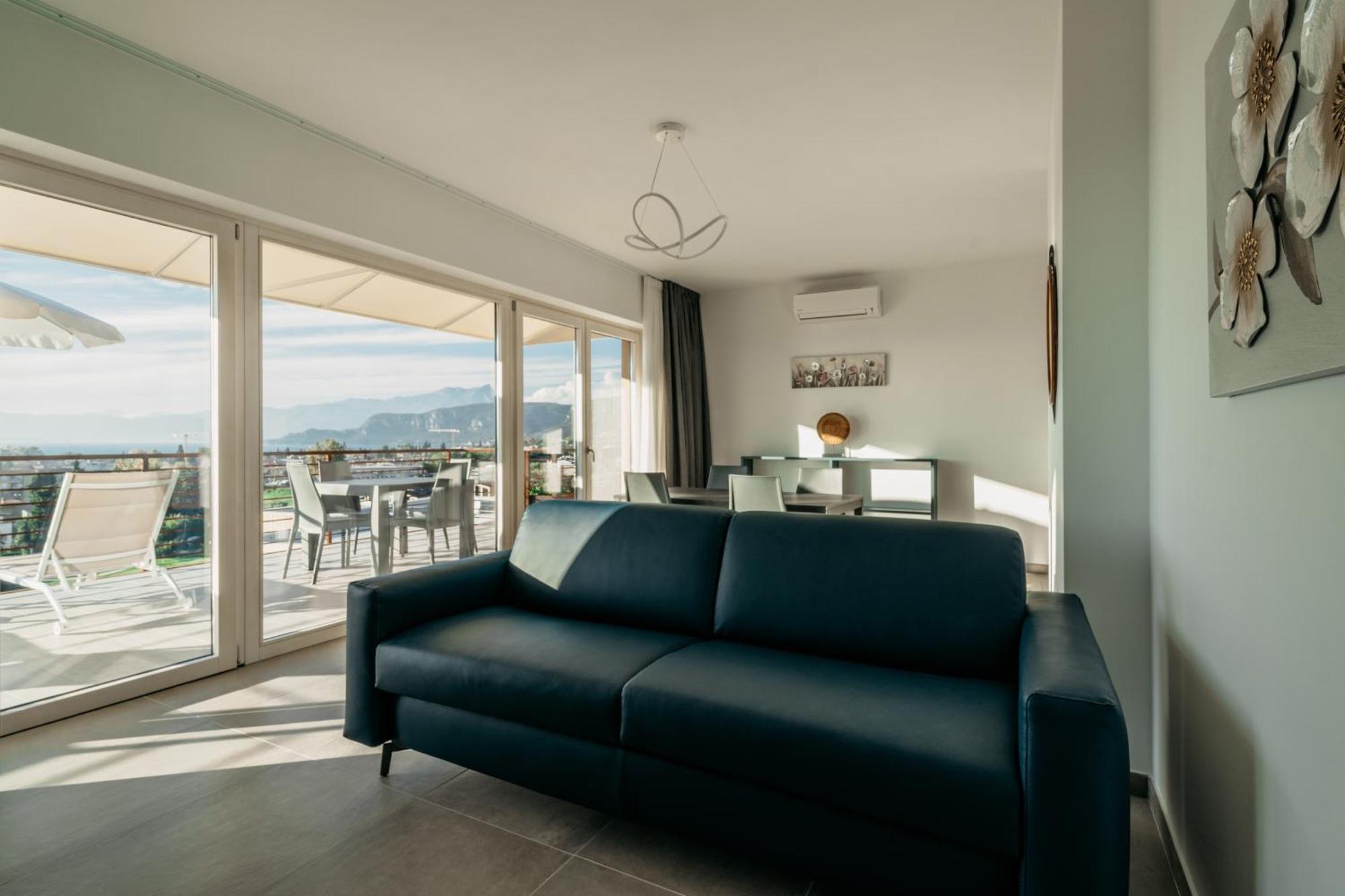 Apartments Monsurei, Lake View Бардоліно Екстер'єр фото